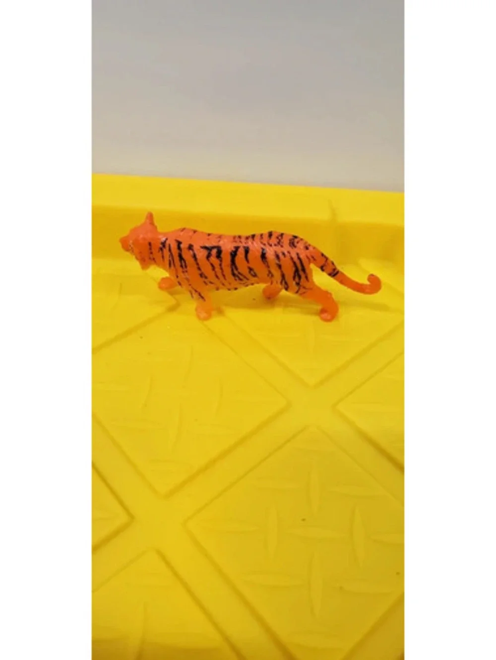 Plastic Orange Tiger Figurine Toy Wild Animal Safari Zoo